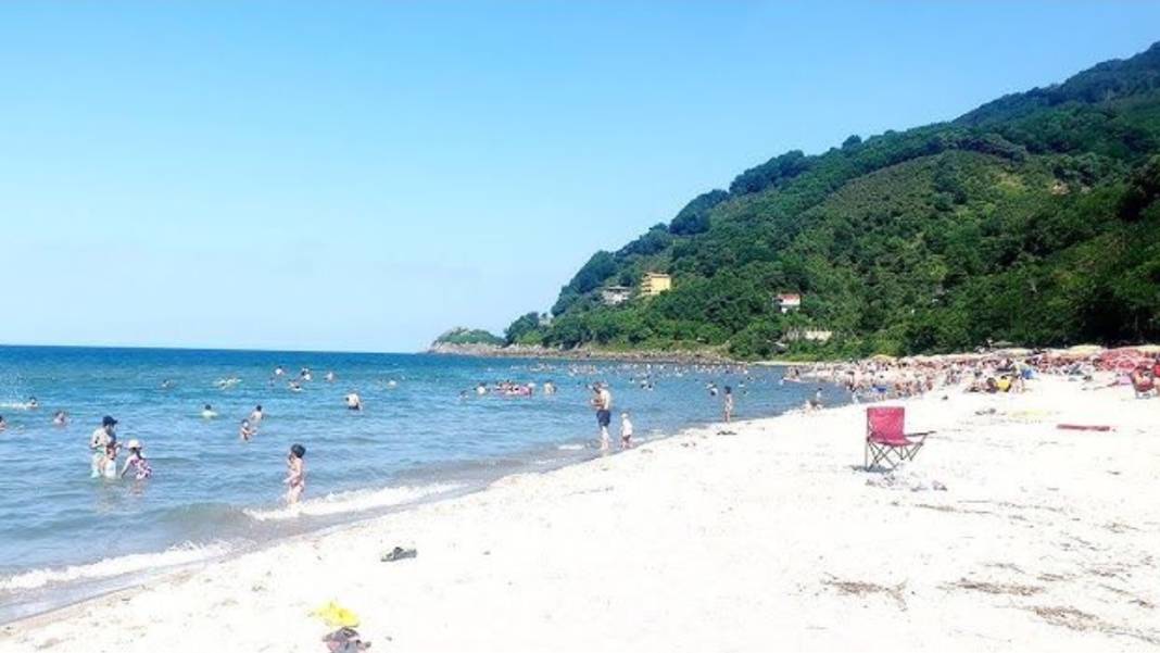 Burası Akdeniz veya Ege değil Karadeniz! Bembeyaz kumuyla sizleri bekliyor: Türkiye'nin en sakin yeri 4